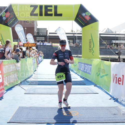 10.08.2025 - GEWOBA Citytriathlon Bremen H.Heesch http://msf.ph/oto/8556946 10.08.2025 15:32:49 Ziel 494 meine-sportfotos.de