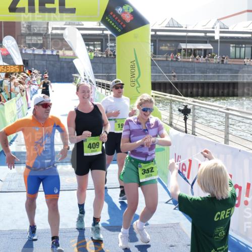 10.08.2025 - GEWOBA Citytriathlon Bremen H.Heesch http://msf.ph/oto/8557072 10.08.2025 15:33:55 Ziel 196, 266, 352, 409, 517 meine-sportfotos.de