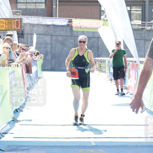 10.08.2025 - GEWOBA Citytriathlon Bremen H.Heesch http://msf.ph/oto/8557164 10.08.2025 14:53:13 Ziel 89, 980 meine-sportfotos.de
