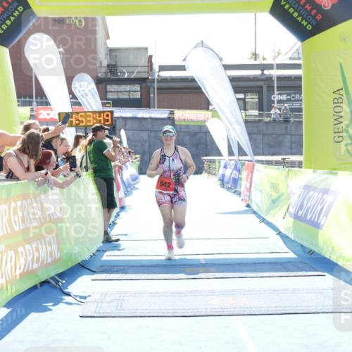 10.08.2025 - GEWOBA Citytriathlon Bremen H.Heesch http://msf.ph/oto/8557207 10.08.2025 14:53:53 Ziel 942 meine-sportfotos.de