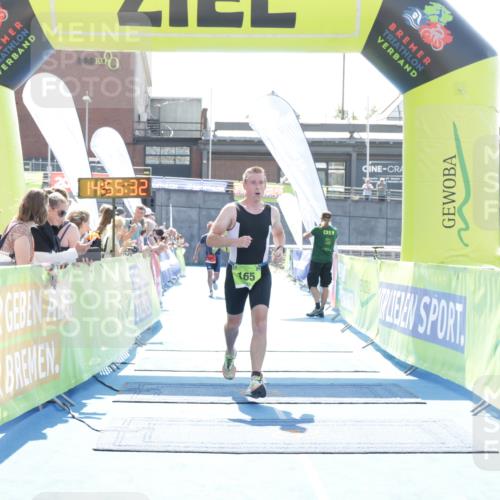 10.08.2025 - GEWOBA Citytriathlon Bremen H.Heesch http://msf.ph/oto/8557240 10.08.2025 14:55:35 Ziel 165, 905 meine-sportfotos.de