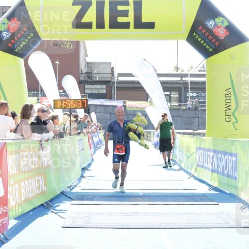 10.08.2025 - GEWOBA Citytriathlon Bremen H.Heesch http://msf.ph/oto/8557259 10.08.2025 14:55:41 Ziel 165, 905 meine-sportfotos.de