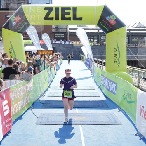 10.08.2025 - GEWOBA Citytriathlon Bremen H.Heesch http://msf.ph/oto/8557332 10.08.2025 15:35:48 Ziel 399, 507 meine-sportfotos.de