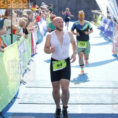 10.08.2025 - GEWOBA Citytriathlon Bremen H.Heesch http://msf.ph/oto/8557426 10.08.2025 15:36:36 Ziel 94, 163, 520 meine-sportfotos.de