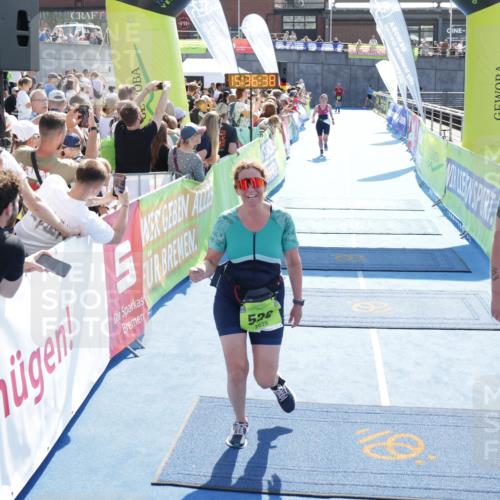 10.08.2025 - GEWOBA Citytriathlon Bremen H.Heesch http://msf.ph/oto/8557437 10.08.2025 15:36:42 Ziel 94, 496, 520 meine-sportfotos.de