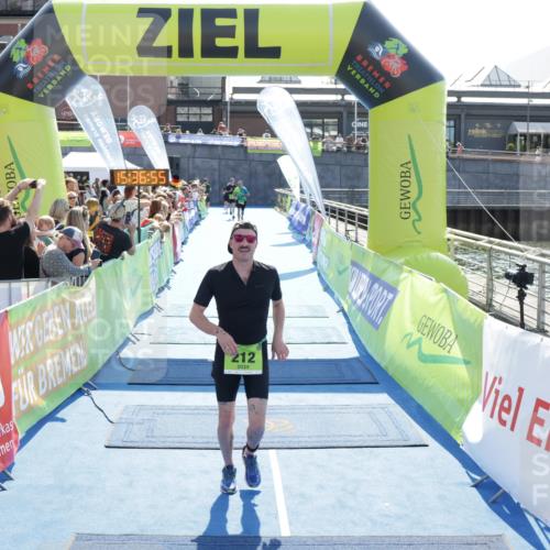 10.08.2025 - GEWOBA Citytriathlon Bremen H.Heesch http://msf.ph/oto/8557498 10.08.2025 15:36:59 Ziel 193, 212, 440 meine-sportfotos.de