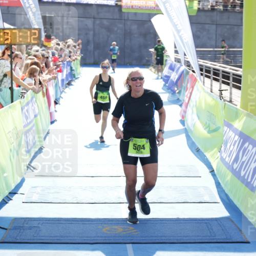 10.08.2025 - GEWOBA Citytriathlon Bremen H.Heesch http://msf.ph/oto/8557546 10.08.2025 15:37:16 Ziel 9, 359, 459, 504 meine-sportfotos.de