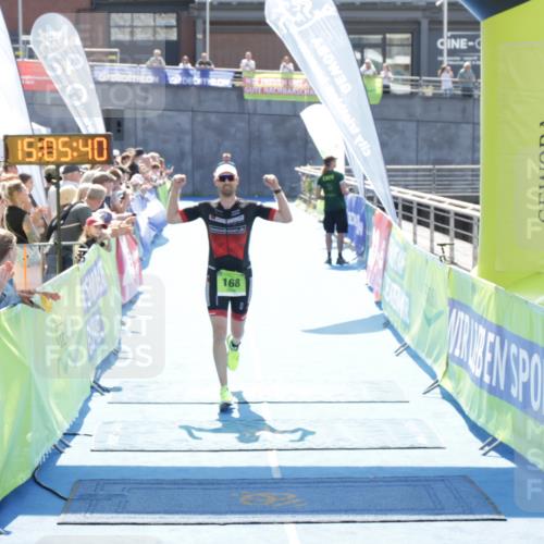10.08.2025 - GEWOBA Citytriathlon Bremen H.Heesch http://msf.ph/oto/8557572 10.08.2025 15:05:44 Ziel 25, 168 meine-sportfotos.de