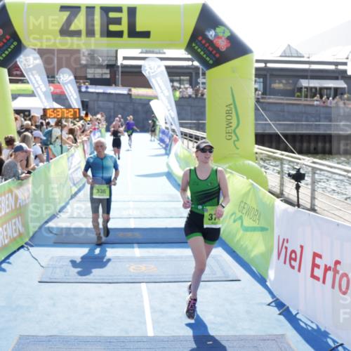 10.08.2025 - GEWOBA Citytriathlon Bremen H.Heesch http://msf.ph/oto/8557575 10.08.2025 15:37:31 Ziel 336, 342, 373, 374, 473 meine-sportfotos.de