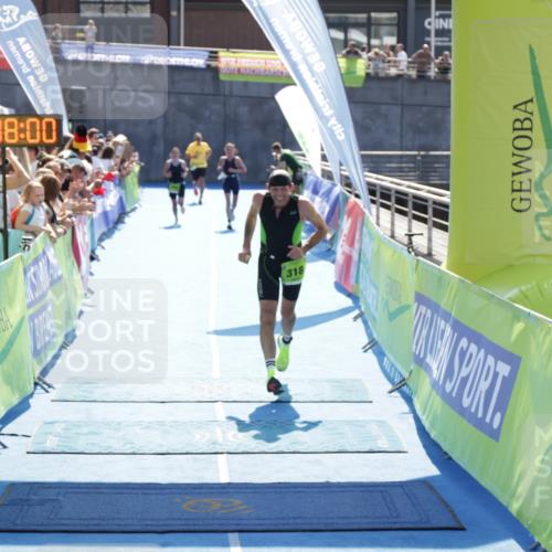 10.08.2025 - GEWOBA Citytriathlon Bremen H.Heesch http://msf.ph/oto/8557618 10.08.2025 15:38:04 Ziel 318, 450, 524 meine-sportfotos.de