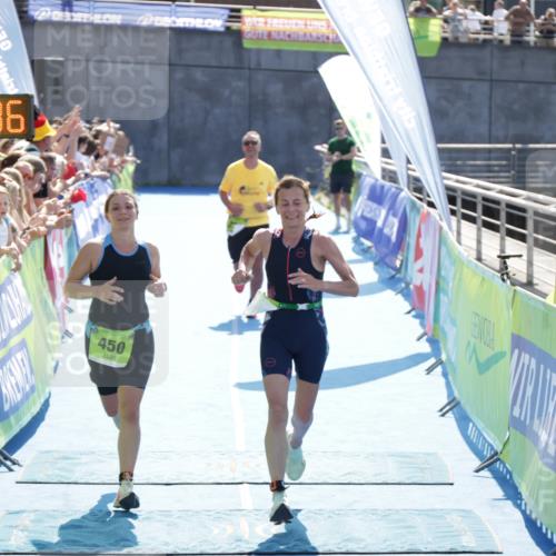 10.08.2025 - GEWOBA Citytriathlon Bremen H.Heesch http://msf.ph/oto/8557634 10.08.2025 15:38:10 Ziel 231, 318, 450, 524 meine-sportfotos.de