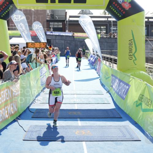 10.08.2025 - GEWOBA Citytriathlon Bremen H.Heesch http://msf.ph/oto/8557682 10.08.2025 15:38:36 Ziel 332, 379, 465 meine-sportfotos.de