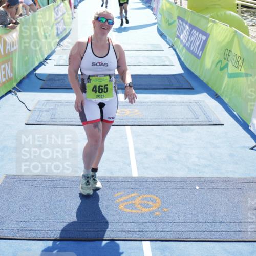 10.08.2025 - GEWOBA Citytriathlon Bremen H.Heesch http://msf.ph/oto/8557693 10.08.2025 15:38:37 Ziel 270, 332, 379, 465 meine-sportfotos.de