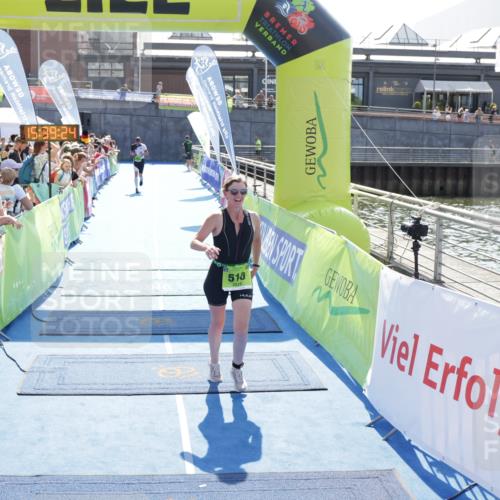 10.08.2025 - GEWOBA Citytriathlon Bremen H.Heesch http://msf.ph/oto/8557769 10.08.2025 15:39:28 Ziel 194, 510, 523 meine-sportfotos.de