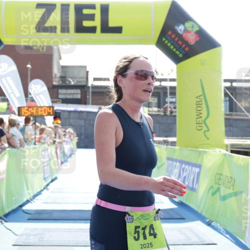 10.08.2025 - GEWOBA Citytriathlon Bremen H.Heesch http://msf.ph/oto/8557858 10.08.2025 15:41:08 Ziel 381 meine-sportfotos.de
