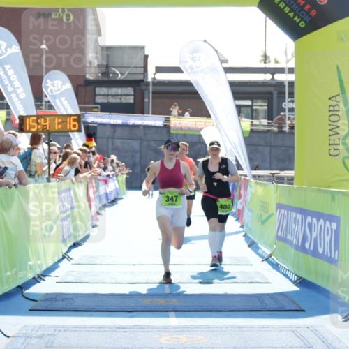 10.08.2025 - GEWOBA Citytriathlon Bremen H.Heesch http://msf.ph/oto/8557862 10.08.2025 15:41:20 Ziel 237, 347, 400, 475 meine-sportfotos.de