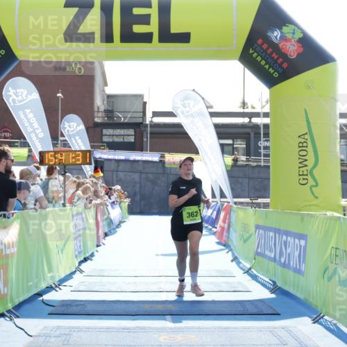 10.08.2025 - GEWOBA Citytriathlon Bremen H.Heesch http://msf.ph/oto/8557877 10.08.2025 15:41:35 Ziel 362, 375 meine-sportfotos.de