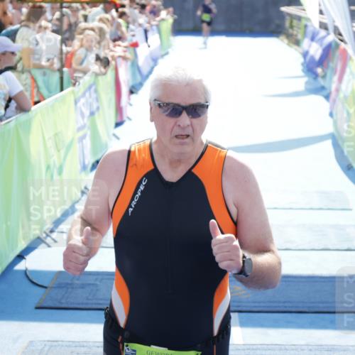 10.08.2025 - GEWOBA Citytriathlon Bremen H.Heesch http://msf.ph/oto/8557942 10.08.2025 15:43:28 Ziel 179, 286, 291, 322 meine-sportfotos.de