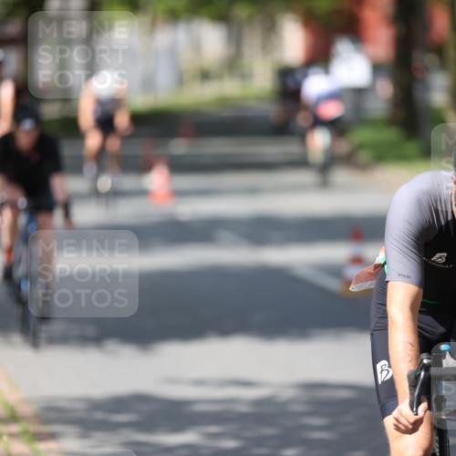 10.08.2025 - GEWOBA Citytriathlon Bremen Yannick Fuchs http://msf.ph/oto/8557991 10.08.2025 12:28:34 Radfahren 612, 622, 625, 629, 732, 812, 816, 828, 941, 980, 981 meine-sportfotos.de