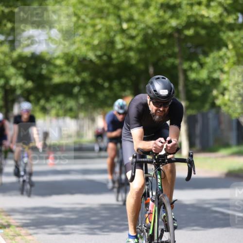 10.08.2025 - GEWOBA Citytriathlon Bremen Yannick Fuchs http://msf.ph/oto/8558291 10.08.2025 12:31:32 Radfahren 564, 575, 616, 630, 649, 654, 655, 788, 793, 863, 894, 905, 950 meine-sportfotos.de