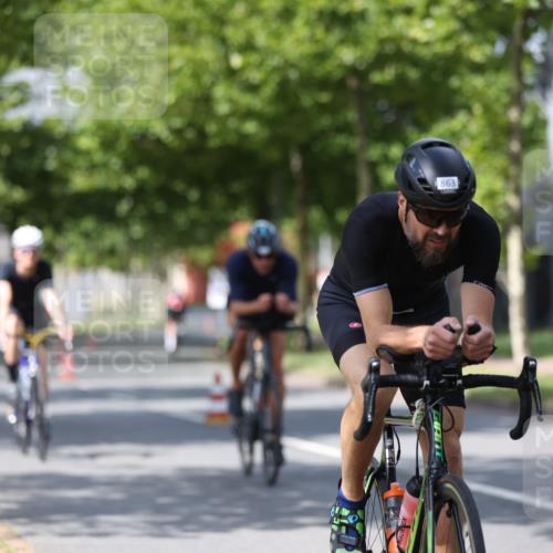 10.08.2025 - GEWOBA Citytriathlon Bremen Yannick Fuchs http://msf.ph/oto/8558292 10.08.2025 12:31:32 Radfahren 564, 575, 616, 630, 649, 654, 655, 788, 793, 863, 894, 905, 950 meine-sportfotos.de
