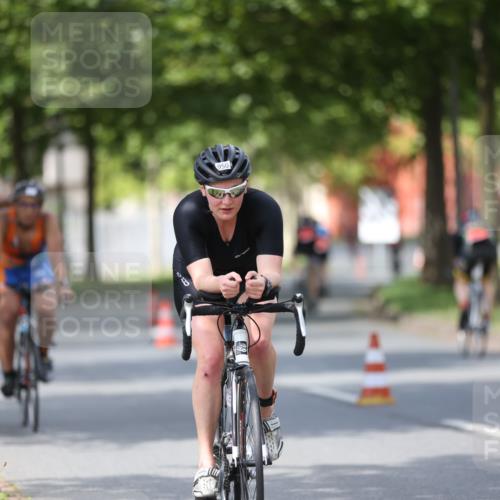 10.08.2025 - GEWOBA Citytriathlon Bremen Yannick Fuchs http://msf.ph/oto/8558317 10.08.2025 12:31:38 Radfahren 564, 616, 649, 654, 655, 666, 667, 788, 793, 863, 894, 950 meine-sportfotos.de
