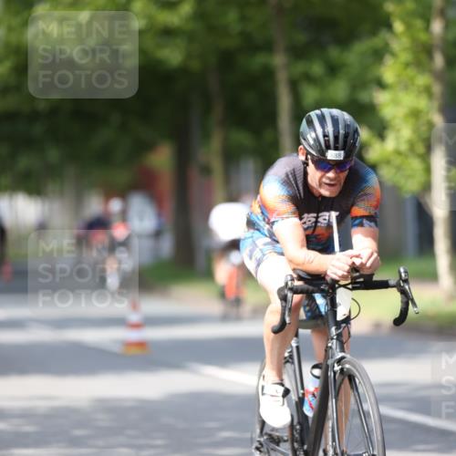10.08.2025 - GEWOBA Citytriathlon Bremen Yannick Fuchs http://msf.ph/oto/8558406 10.08.2025 12:32:05 Radfahren 552, 615, 627, 657, 682, 689, 770, 806, 838, 839, 857, 873, 876, 888, 897 meine-sportfotos.de