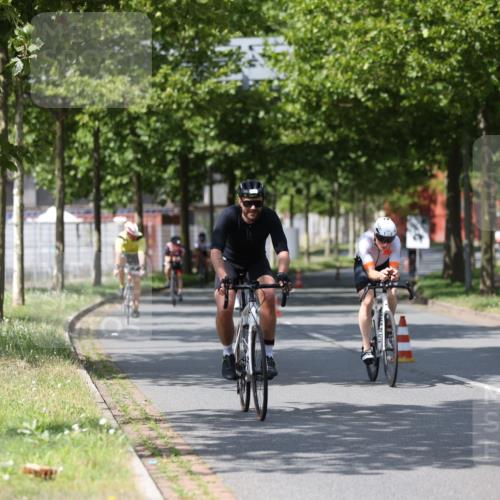 10.08.2025 - GEWOBA Citytriathlon Bremen Yannick Fuchs http://msf.ph/oto/8558875 10.08.2025 12:35:31 Radfahren 579, 642, 719, 742, 763, 783, 833, 919, 973, 1039 meine-sportfotos.de