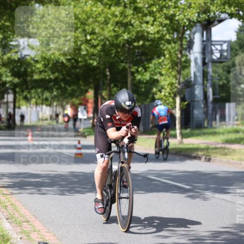 10.08.2025 - GEWOBA Citytriathlon Bremen Yannick Fuchs http://msf.ph/oto/8558996 10.08.2025 12:36:25 Radfahren 565, 582, 599, 639, 759, 766, 789, 790, 794, 872 meine-sportfotos.de