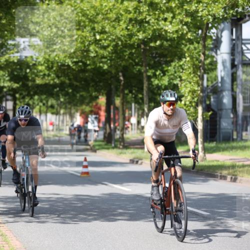 10.08.2025 - GEWOBA Citytriathlon Bremen Yannick Fuchs http://msf.ph/oto/8559155 10.08.2025 12:38:10 Radfahren 618, 671, 761, 764, 782, 784, 825, 844, 853, 1018 meine-sportfotos.de