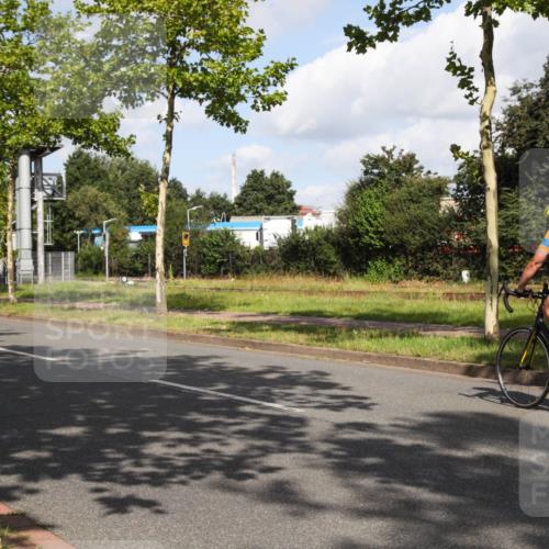 10.08.2025 - GEWOBA Citytriathlon Bremen Yannick Fuchs http://msf.ph/oto/8559418 10.08.2025 10:55:35 Radfahren 117, 219, 444, 480 meine-sportfotos.de