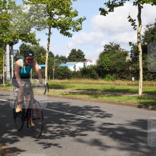 10.08.2025 - GEWOBA Citytriathlon Bremen Yannick Fuchs http://msf.ph/oto/8559600 10.08.2025 10:59:45 Radfahren 47, 59, 141, 417, 463, 475, 498 meine-sportfotos.de