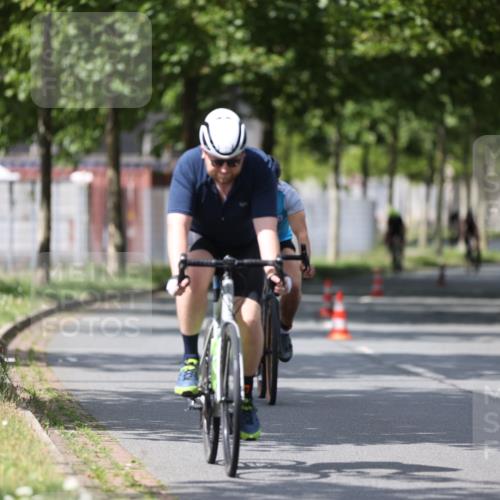 10.08.2025 - GEWOBA Citytriathlon Bremen Yannick Fuchs http://msf.ph/oto/8559860 10.08.2025 12:40:55 Radfahren 606, 650, 785, 802, 803, 921, 1001, 1023 meine-sportfotos.de
