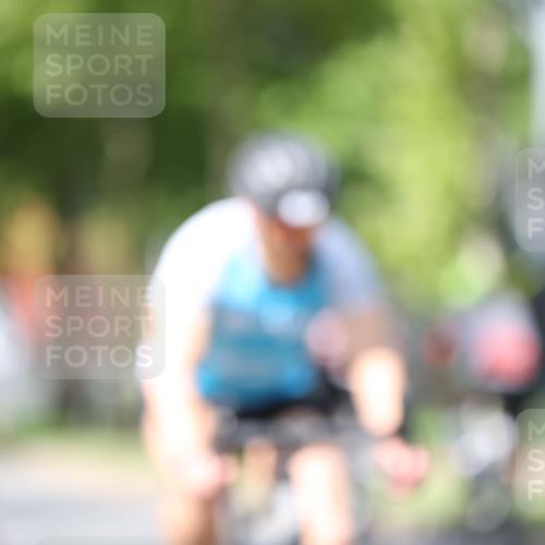 10.08.2025 - GEWOBA Citytriathlon Bremen Yannick Fuchs http://msf.ph/oto/8559880 10.08.2025 12:40:57 Radfahren 606, 650, 660, 665, 785, 802, 803, 921, 1001, 1023 meine-sportfotos.de