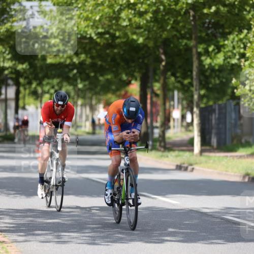 10.08.2025 - GEWOBA Citytriathlon Bremen Yannick Fuchs http://msf.ph/oto/8560041 10.08.2025 12:41:17 Radfahren 568, 609, 660, 665, 705, 730, 755, 803, 830, 849, 862, 934, 1014, 1023 meine-sportfotos.de