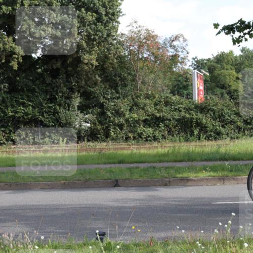 10.08.2025 - GEWOBA Citytriathlon Bremen Yannick Fuchs http://msf.ph/oto/8560418 10.08.2025 10:38:19 Radfahren 5, 19, 93, 101, 207, 247, 391, 463, 475, 482 meine-sportfotos.de