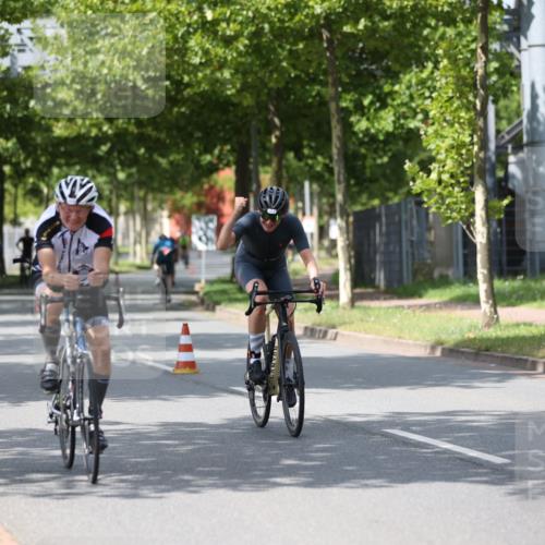 10.08.2025 - GEWOBA Citytriathlon Bremen Yannick Fuchs http://msf.ph/oto/8560531 10.08.2025 12:42:54 Radfahren 628, 644, 684, 710, 846, 850, 871, 909 meine-sportfotos.de