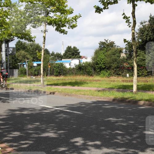 10.08.2025 - GEWOBA Citytriathlon Bremen Yannick Fuchs http://msf.ph/oto/8560611 10.08.2025 12:08:56 Radfahren 619, 684, 727, 850, 883 meine-sportfotos.de