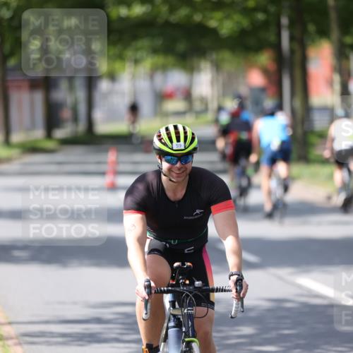 10.08.2025 - GEWOBA Citytriathlon Bremen Yannick Fuchs http://msf.ph/oto/8560622 10.08.2025 14:19:51 Radfahren 36, 59, 170, 174, 287 meine-sportfotos.de