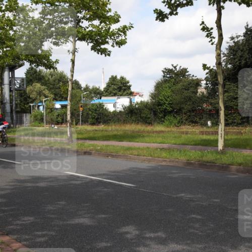 10.08.2025 - GEWOBA Citytriathlon Bremen Yannick Fuchs http://msf.ph/oto/8560710 10.08.2025 12:09:49 Radfahren 586, 607, 628, 688, 697, 703, 732, 830, 849 meine-sportfotos.de