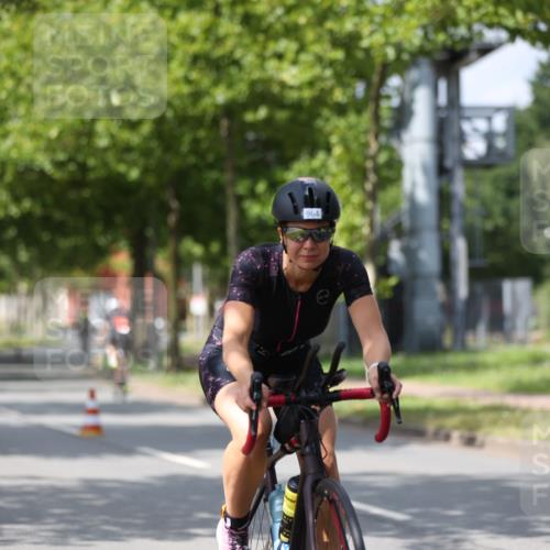 10.08.2025 - GEWOBA Citytriathlon Bremen Yannick Fuchs http://msf.ph/oto/8560764 10.08.2025 12:43:21 Radfahren 612, 646, 677, 885, 945, 964, 1038 meine-sportfotos.de
