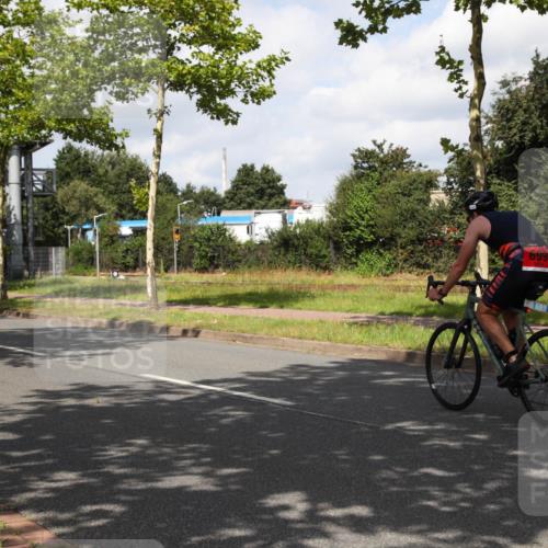10.08.2025 - GEWOBA Citytriathlon Bremen Yannick Fuchs http://msf.ph/oto/8560883 10.08.2025 12:11:03 Radfahren 573, 625, 651, 669, 679, 687, 716, 800, 812, 835, 898 meine-sportfotos.de