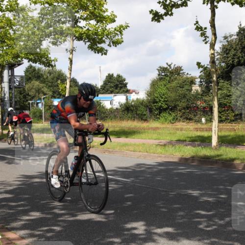 10.08.2025 - GEWOBA Citytriathlon Bremen Yannick Fuchs http://msf.ph/oto/8561247 10.08.2025 12:14:26 Radfahren 616, 630, 655, 681, 708, 735, 738, 793, 801, 806, 888 meine-sportfotos.de