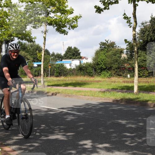 10.08.2025 - GEWOBA Citytriathlon Bremen Yannick Fuchs http://msf.ph/oto/8561249 10.08.2025 12:14:28 Radfahren 630, 632, 655, 681, 708, 735, 738, 793, 801, 806, 838, 888 meine-sportfotos.de