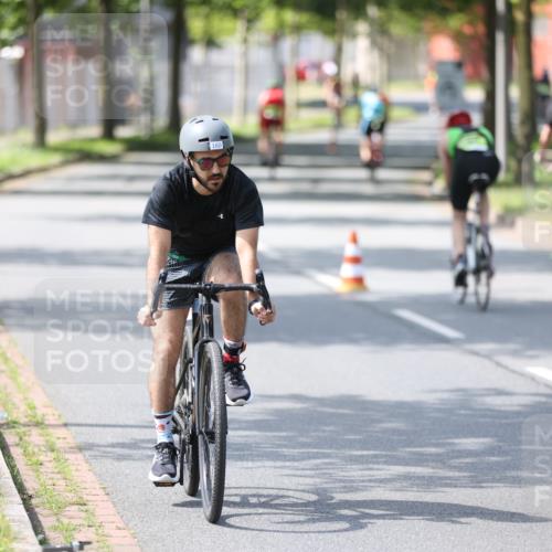 10.08.2025 - GEWOBA Citytriathlon Bremen Yannick Fuchs http://msf.ph/oto/8561273 10.08.2025 14:21:57 Radfahren 160, 211, 253, 283 meine-sportfotos.de