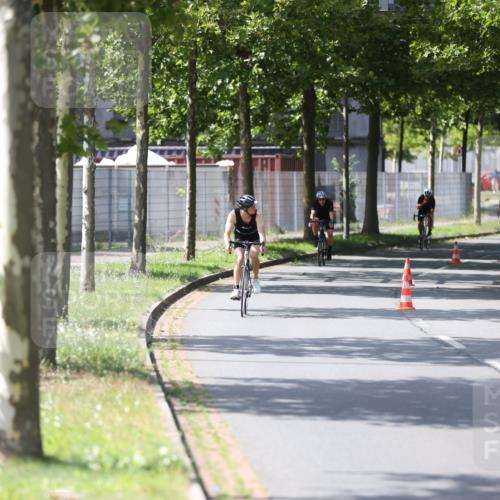 10.08.2025 - GEWOBA Citytriathlon Bremen Yannick Fuchs http://msf.ph/oto/8561355 10.08.2025 14:22:18 Radfahren 109, 186, 215, 217, 224, 253, 258, 262 meine-sportfotos.de