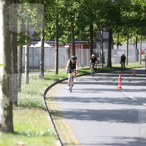 10.08.2025 - GEWOBA Citytriathlon Bremen Yannick Fuchs http://msf.ph/oto/8561357 10.08.2025 14:22:18 Radfahren 109, 186, 215, 217, 224, 253, 258, 262 meine-sportfotos.de