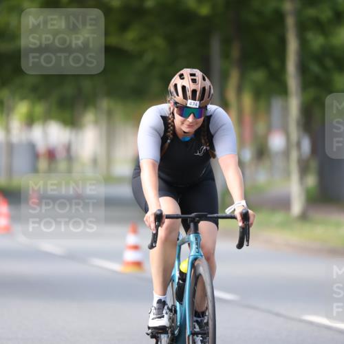 10.08.2025 - GEWOBA Citytriathlon Bremen Yannick Fuchs http://msf.ph/oto/8561806 10.08.2025 14:24:19 Radfahren 169, 436, 474 meine-sportfotos.de