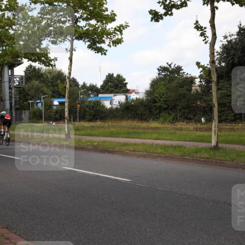 10.08.2025 - GEWOBA Citytriathlon Bremen Yannick Fuchs http://msf.ph/oto/8562195 10.08.2025 12:25:18 Radfahren 595, 619, 908, 958, 965, 1024 meine-sportfotos.de