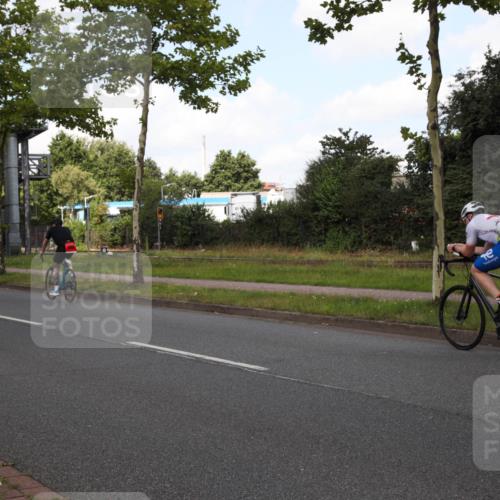 10.08.2025 - GEWOBA Citytriathlon Bremen Yannick Fuchs http://msf.ph/oto/8562447 10.08.2025 12:28:22 Radfahren 612, 625, 651, 685, 748, 812, 816, 828, 898, 941, 980 meine-sportfotos.de